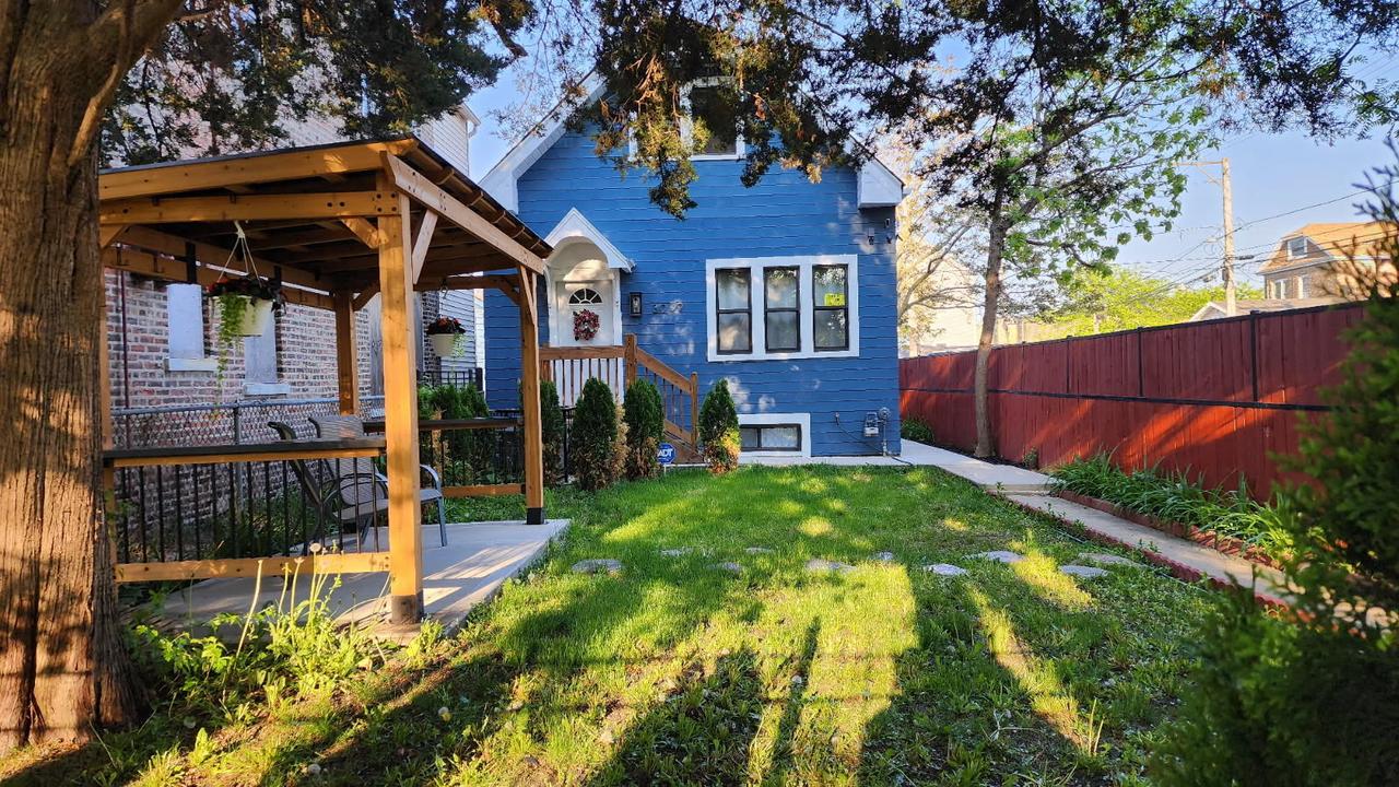 3039 S Kolin Ave., Chicago, IL 60623