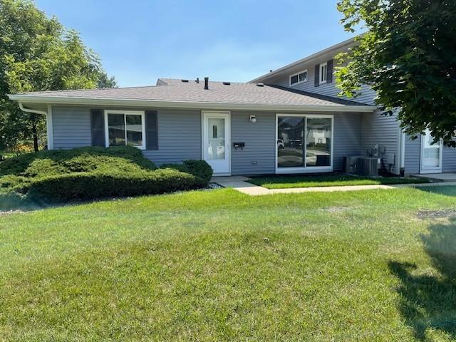 1040 Quanset Ct. #1804, Schaumburg, IL 60194
