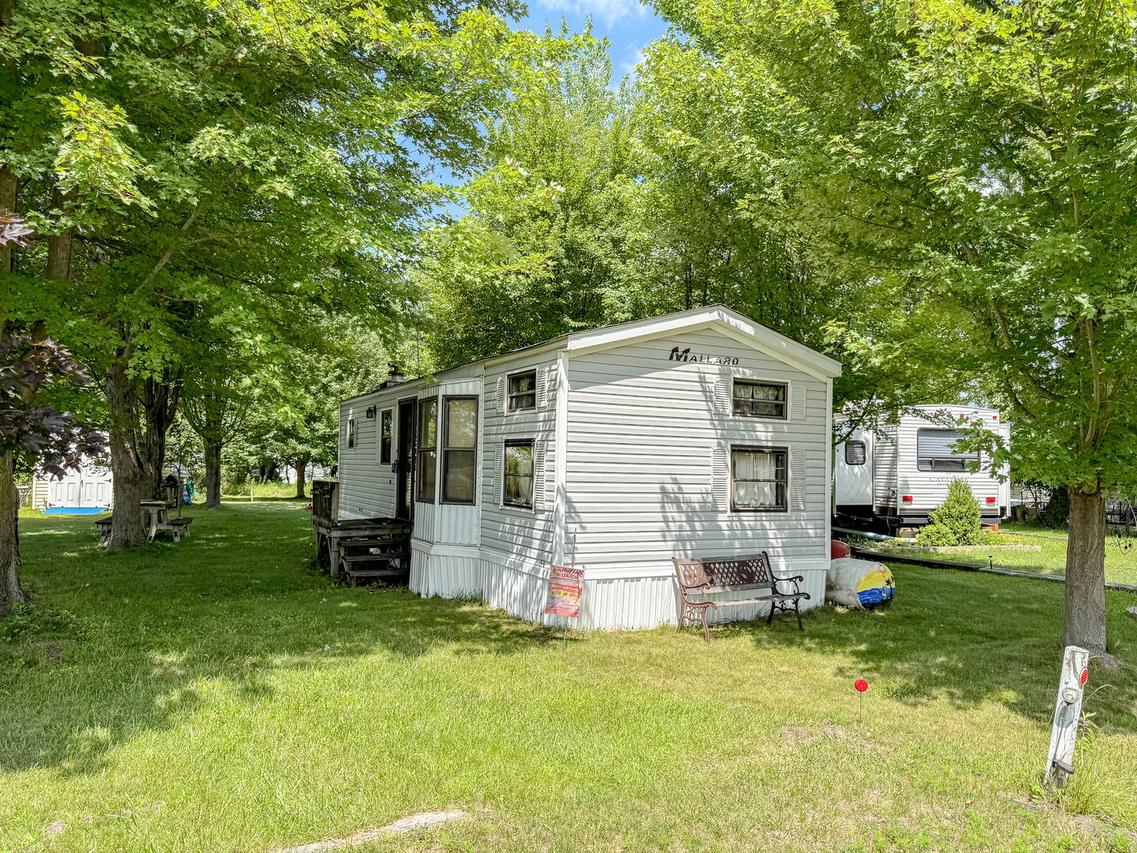 22/91 Woodhaven, Sublette, IL 61367