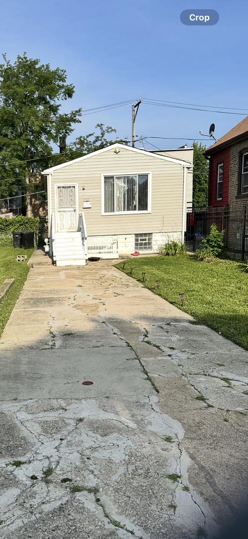 5526 S Oakley Ave., Chicago, IL 60636