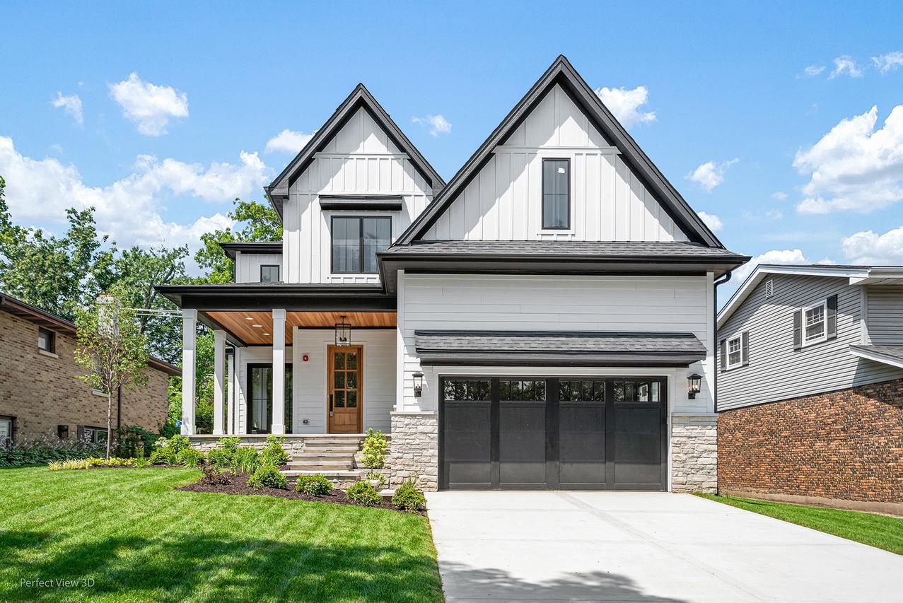 116 Oxford Ave., Clarendon Hills, IL 60514