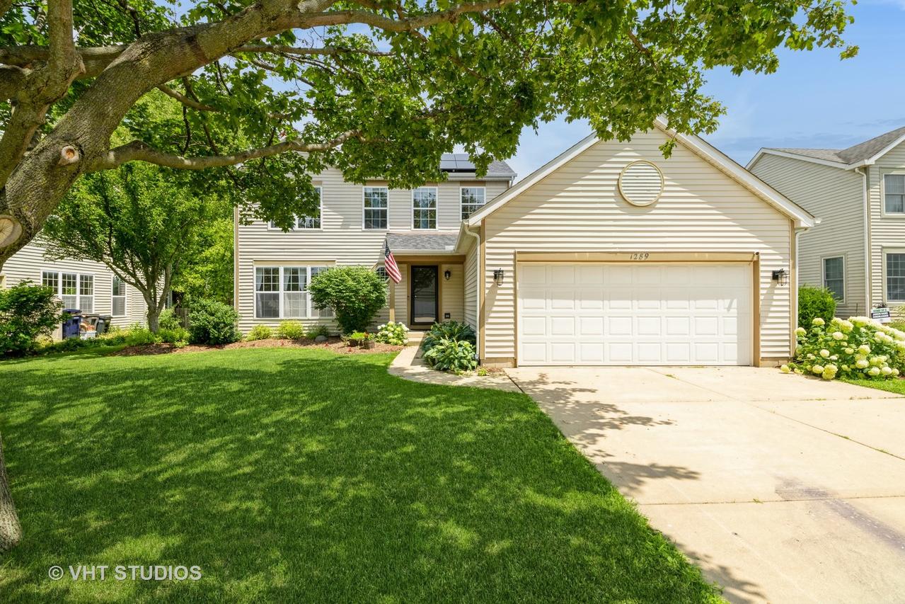 1289 Evergreen Ln., Elgin, IL 60123