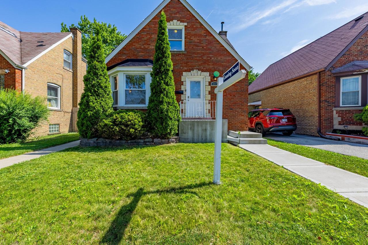 3923 W 83rd Pl., Chicago, IL 60652