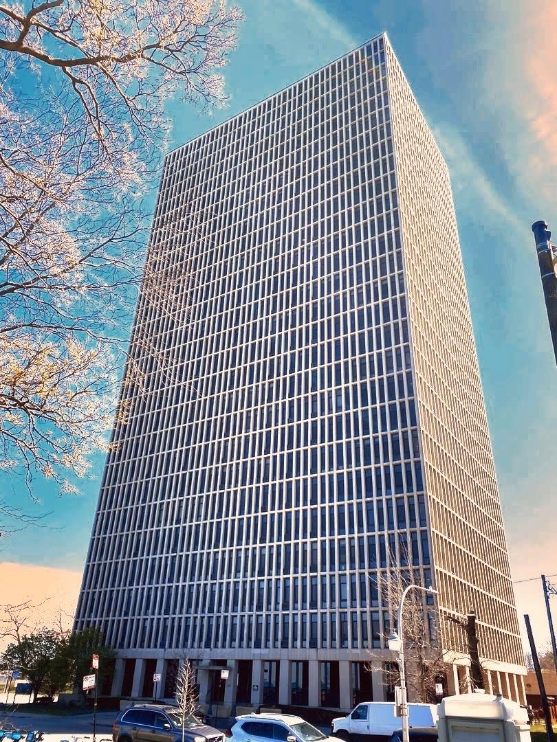 6700 S South Shore Dr. #6J, Chicago, IL 60649