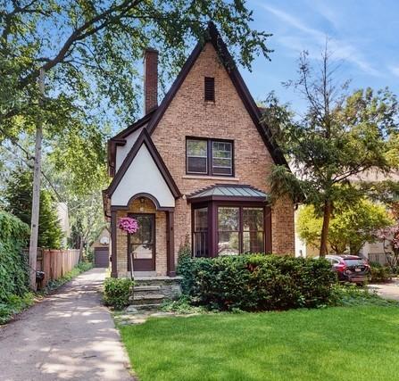 38 Brier St., Winnetka, IL 60093