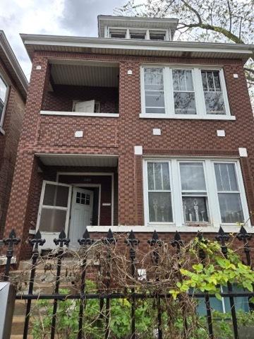 4457 S Sacramento Ave., Chicago, IL 60632