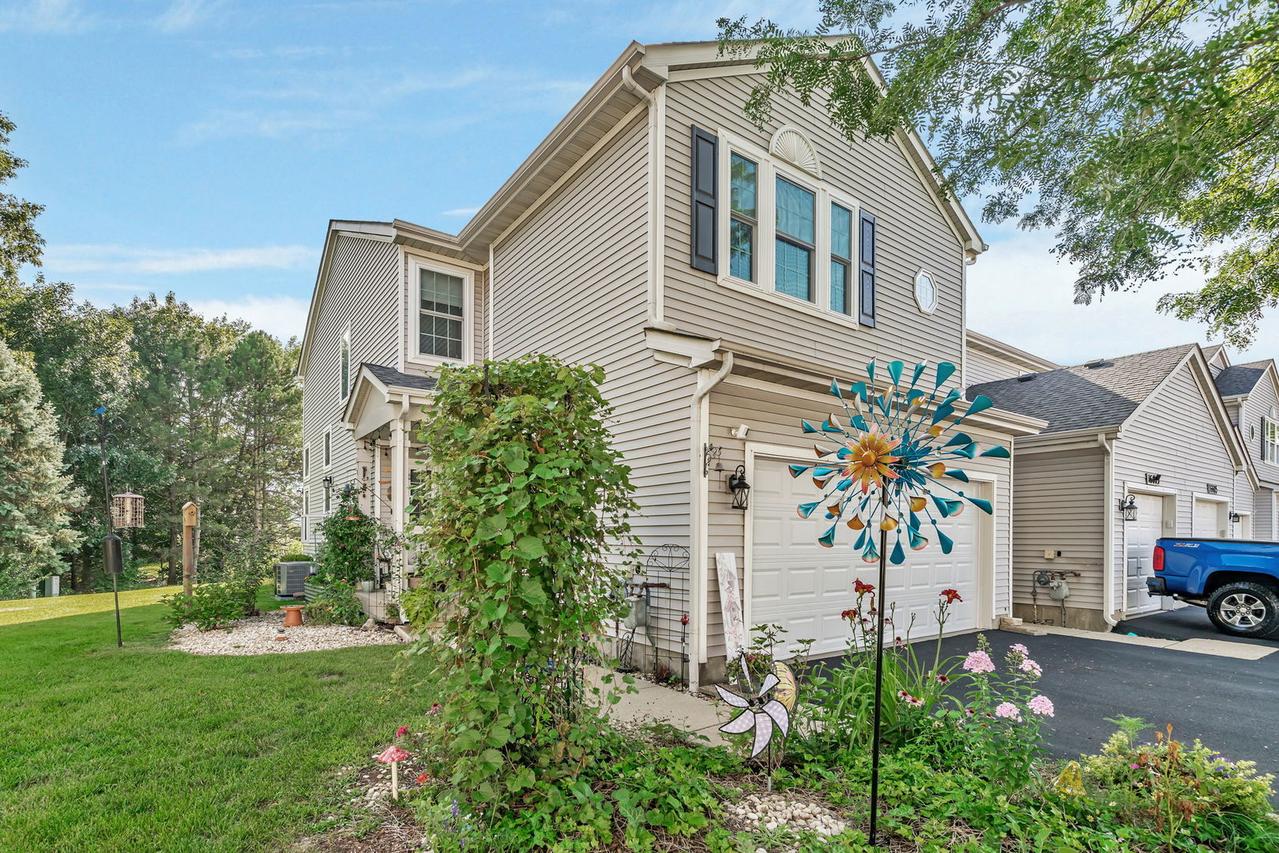 16601 S Windsor Ln., Lockport, IL 60441