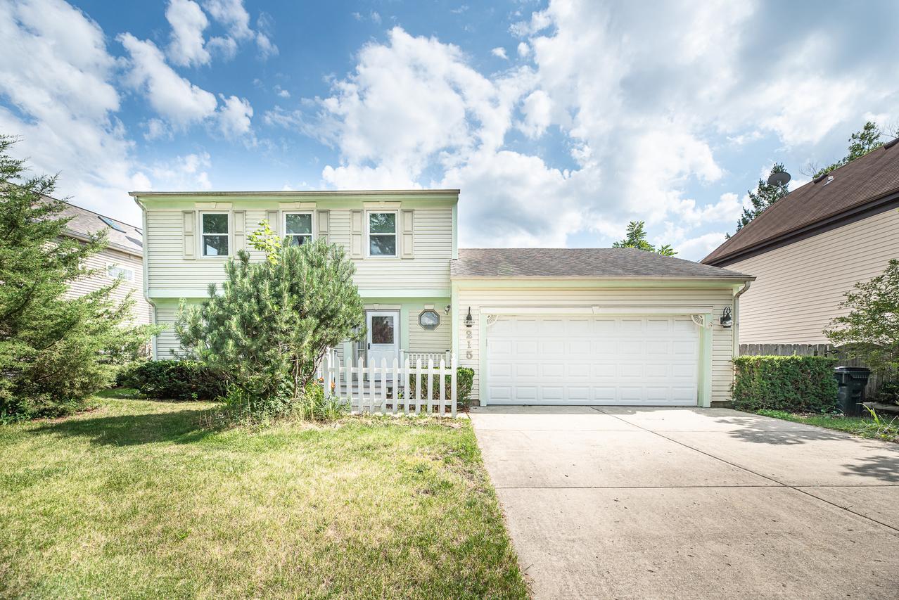 215 Annapolis Dr., Vernon Hills, IL 60061