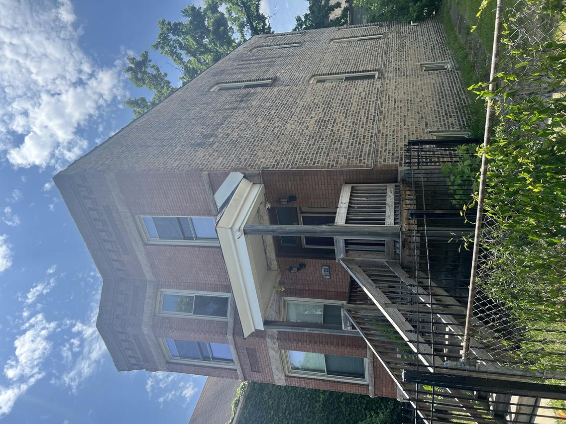 5722 S Aberdeen St., Chicago, IL 60621