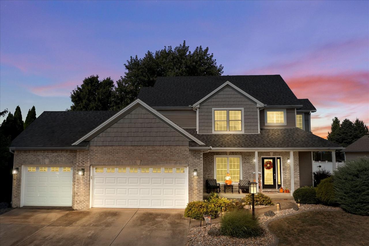 1501 Quarry Rd., Mahomet, IL 61853