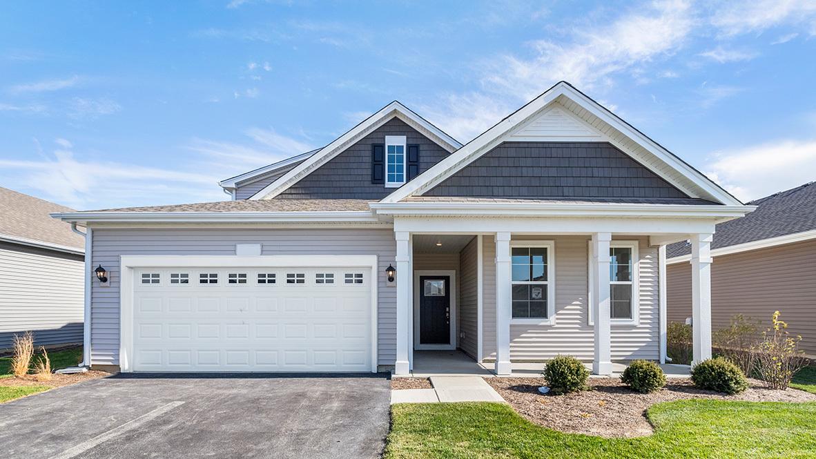 880 Mesa Ln., Pingree Grove, IL 60140