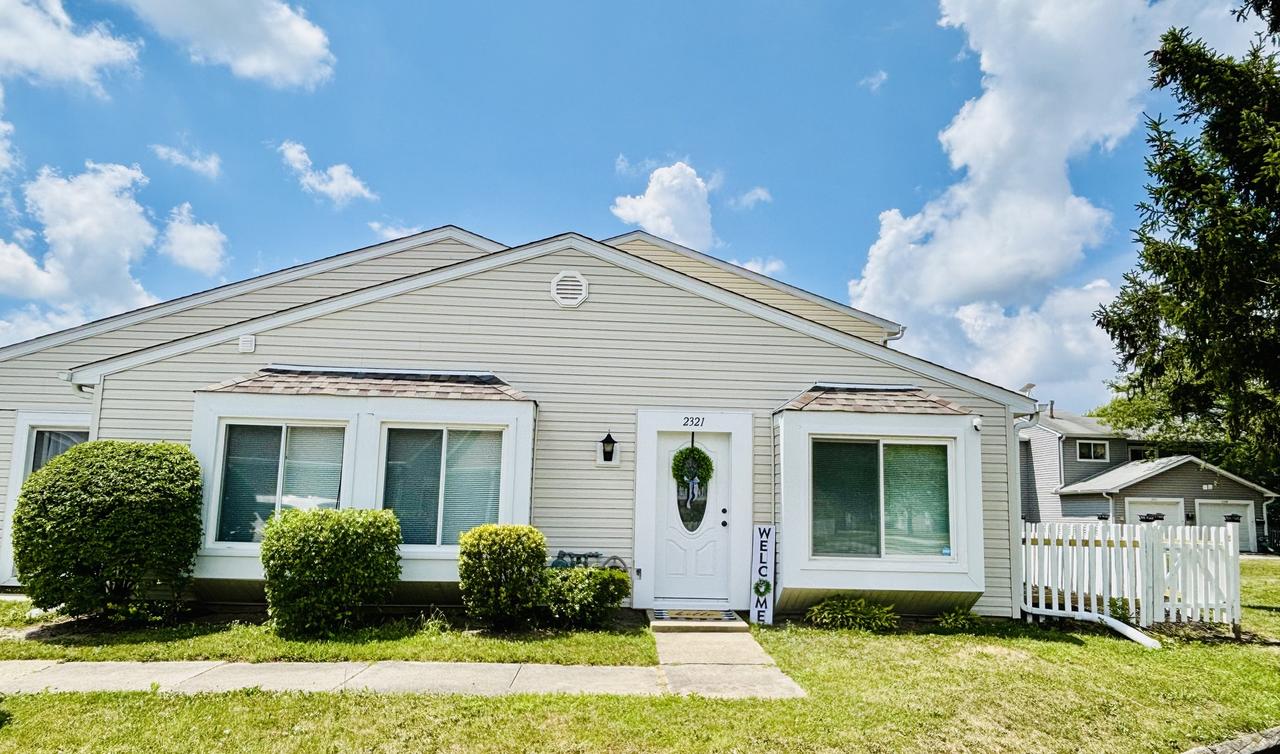 2321 Windsor Ln., Country Club Hills, IL 60478