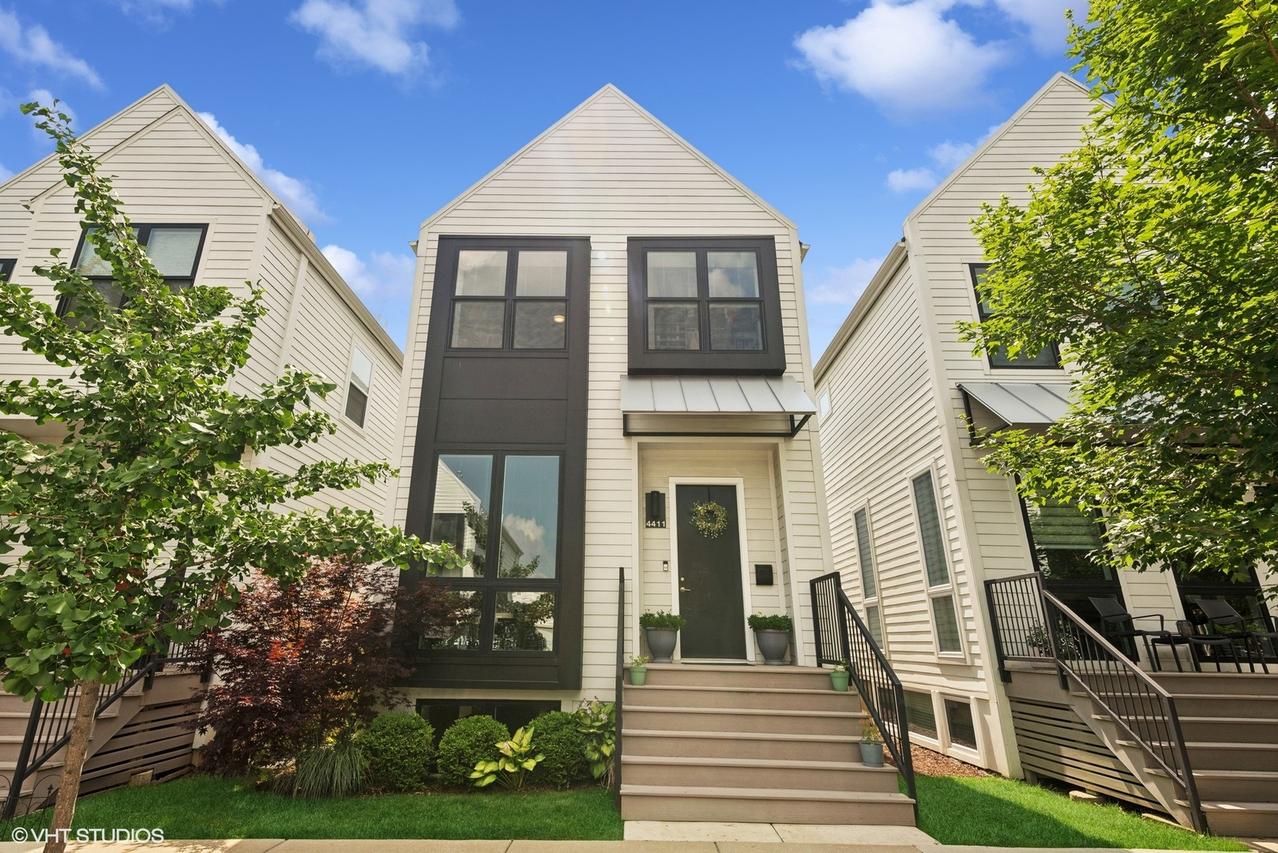 4411 W Waveland Ave., Chicago, IL 60641