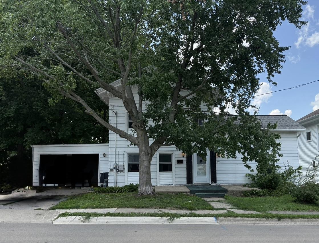 510 S 1st St., Princeton, IL 61356