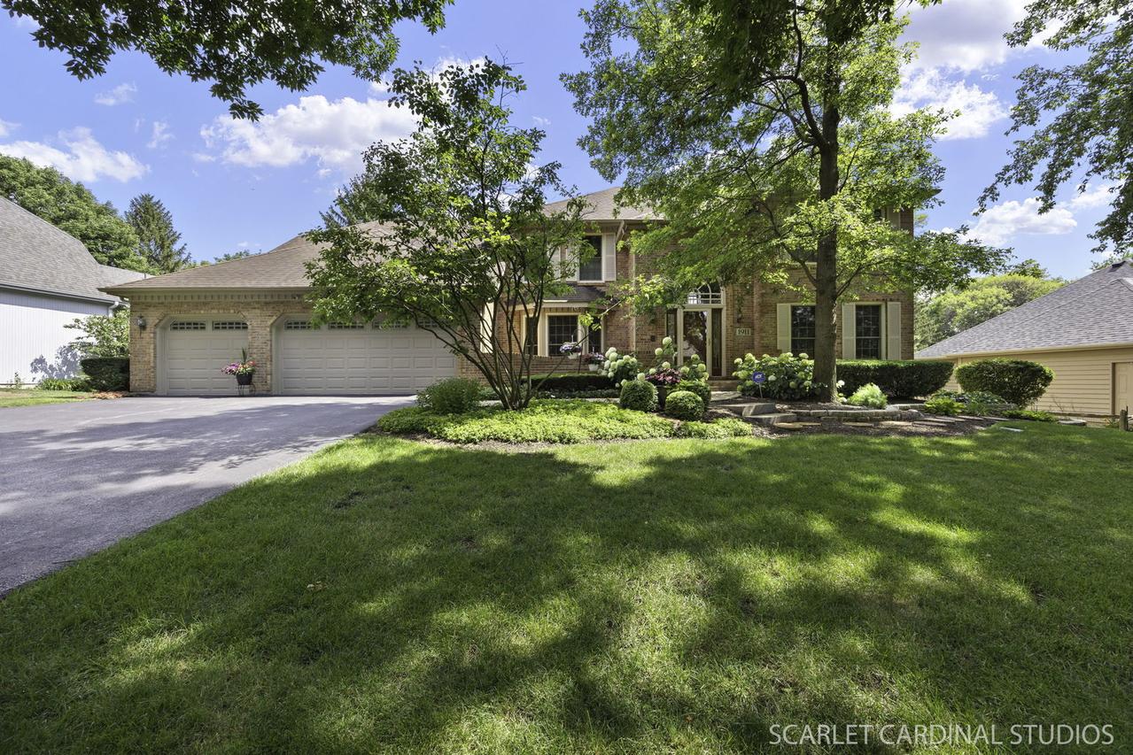 1911 Morgan Cir., Naperville, IL 60565