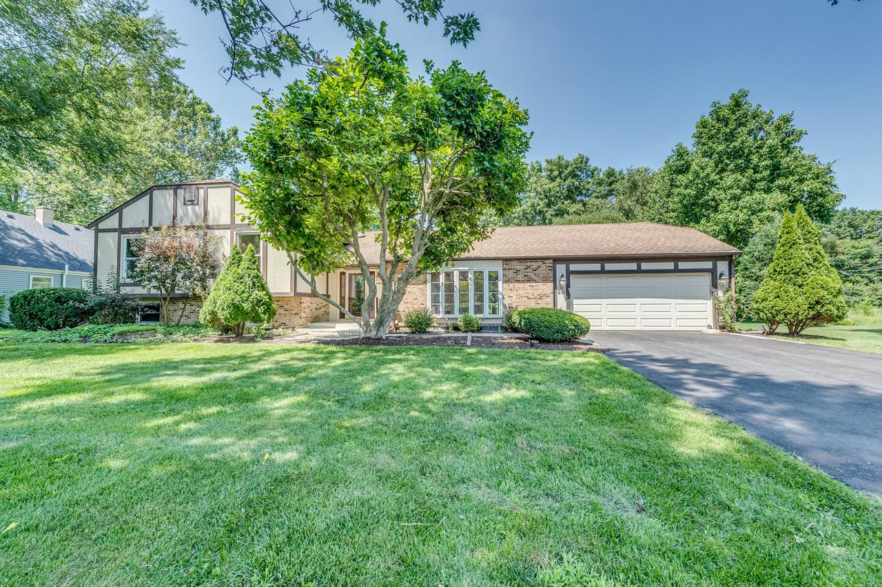 801 W Fabyan Pkwy., Geneva, IL 60134