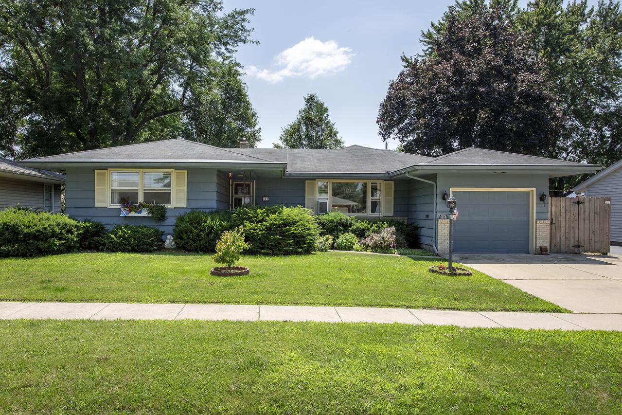 616 W 6th St., Belvidere, IL 61008