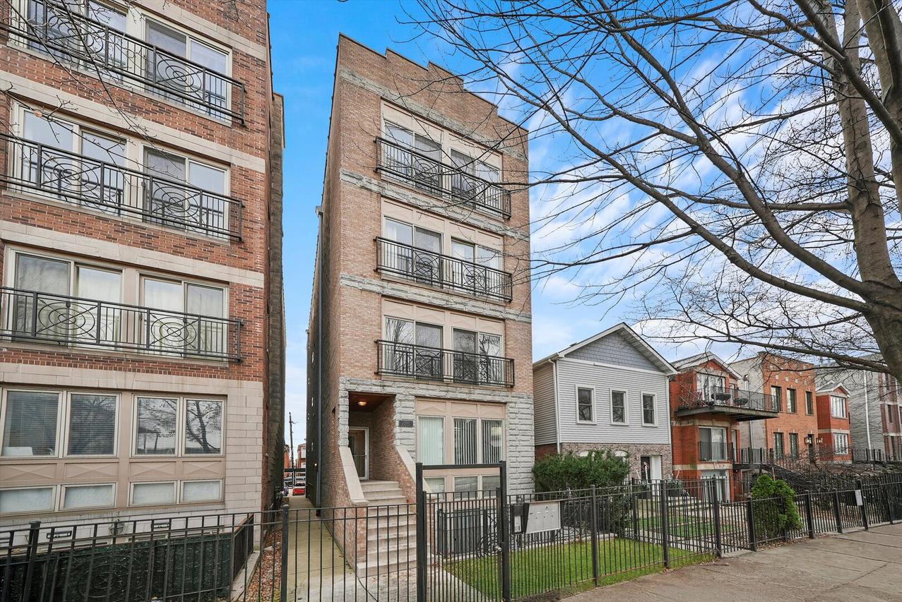 2515 W Harrison St. #1, Chicago, IL 60612