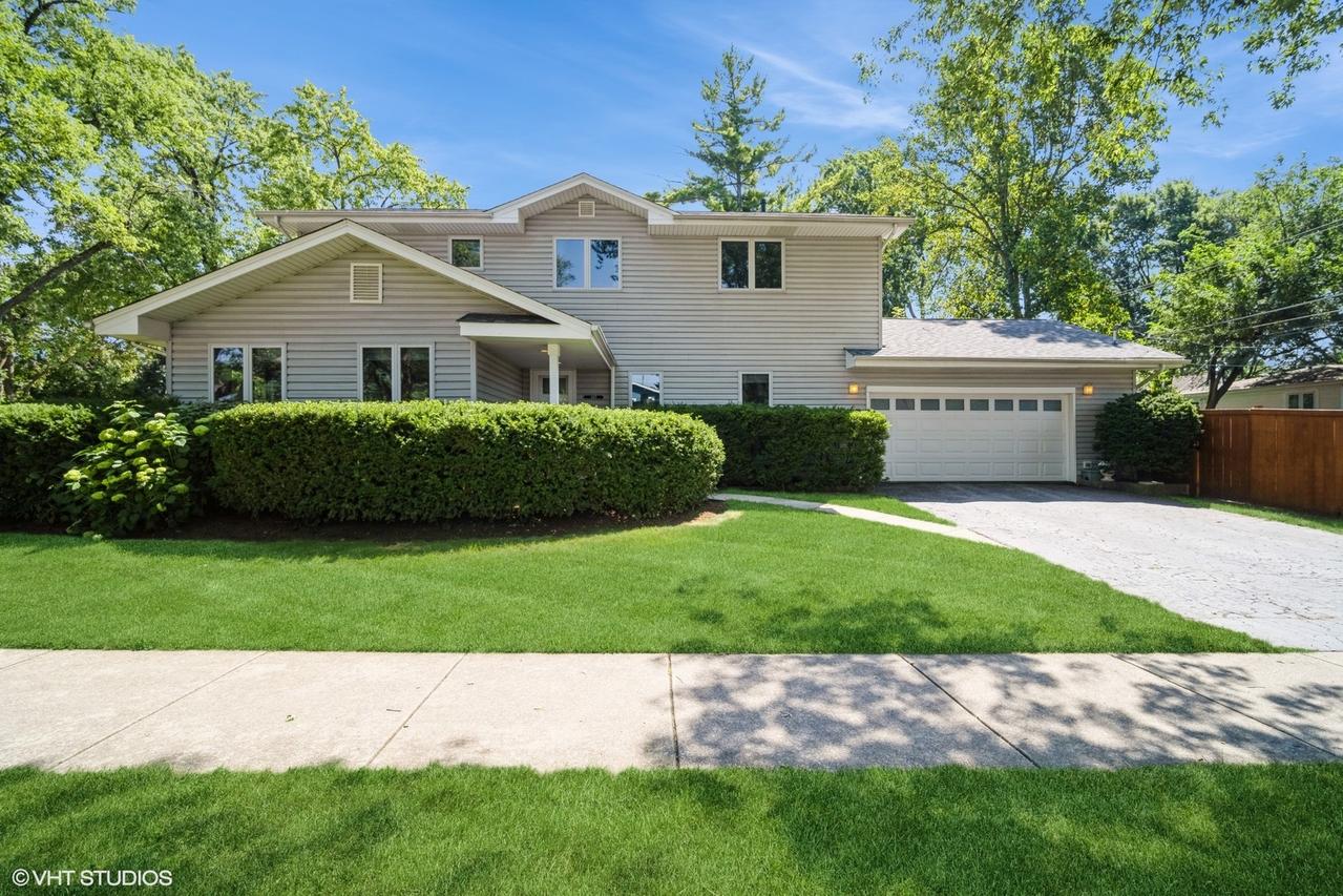 965 Alden Ct., Deerfield, IL 60015