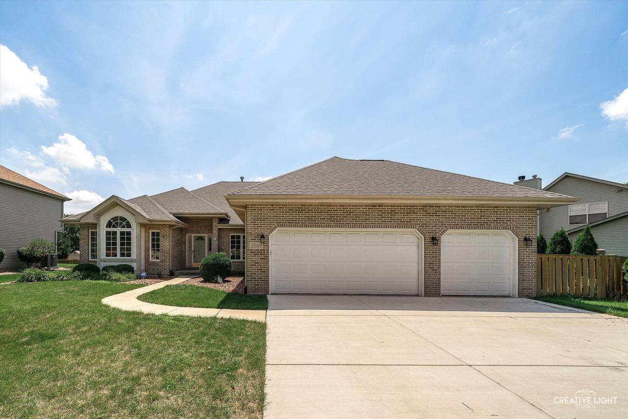25301 Sunderlin Rd., Plainfield, IL 60585