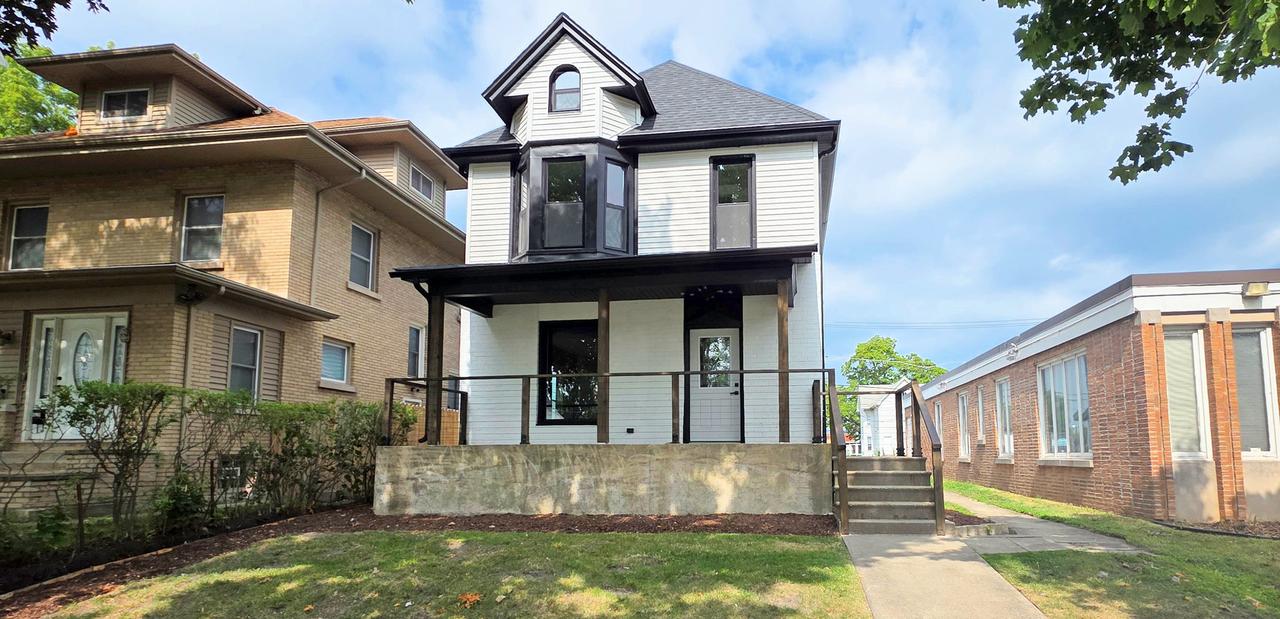 421 S Dearborn Ave., Kankakee, IL 60901