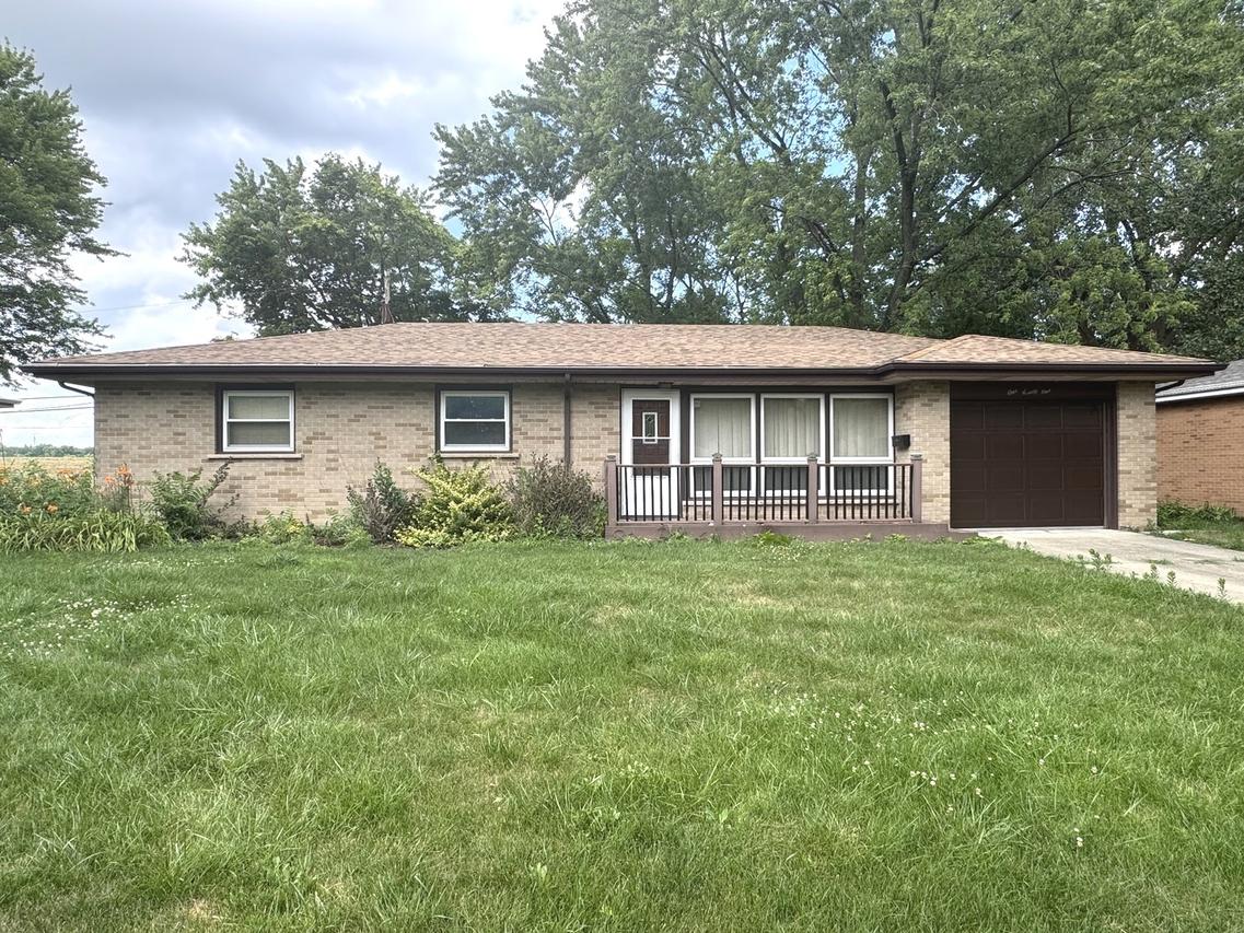 191 Pfitzer Dr., Bradley, IL 60915