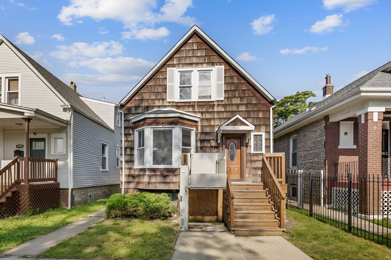 6410 S Mozart St., Chicago, IL 60629