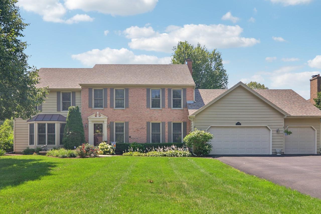 3581 Persimmon Dr., Algonquin, IL 60102