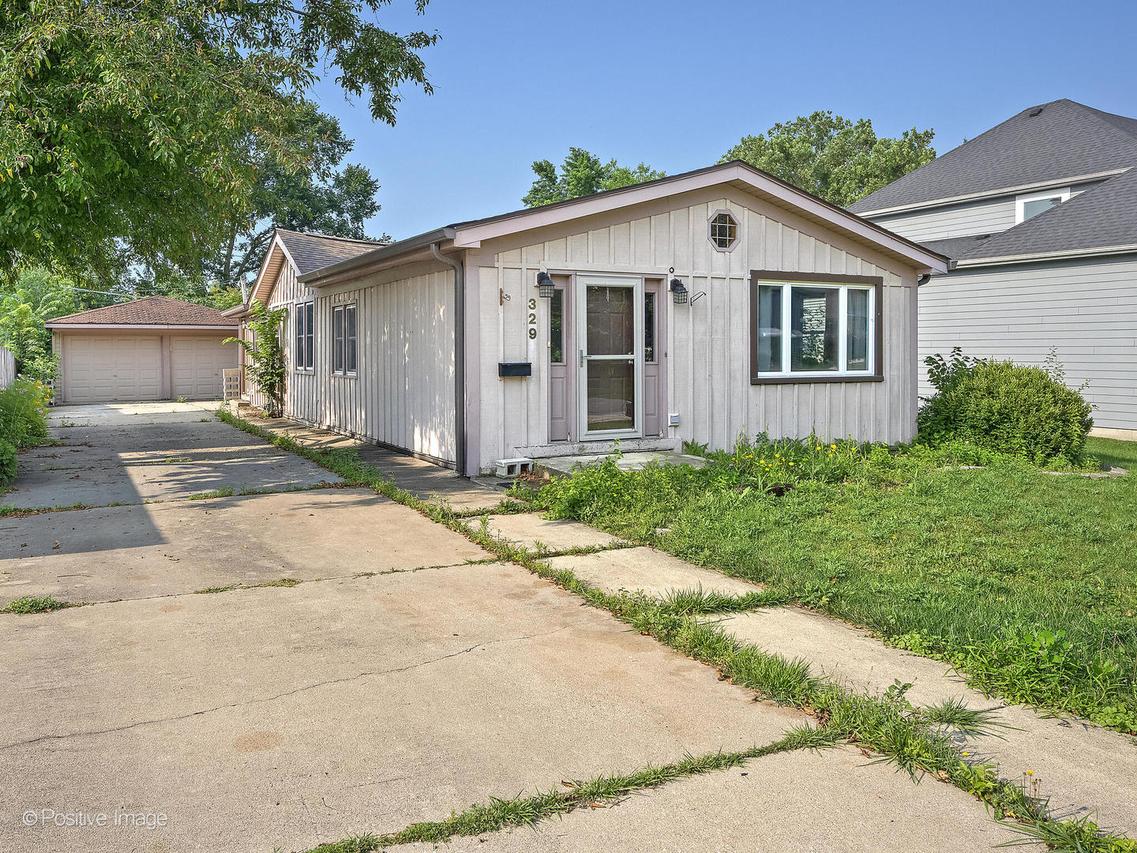 329 5th St., Downers Grove, IL 60515