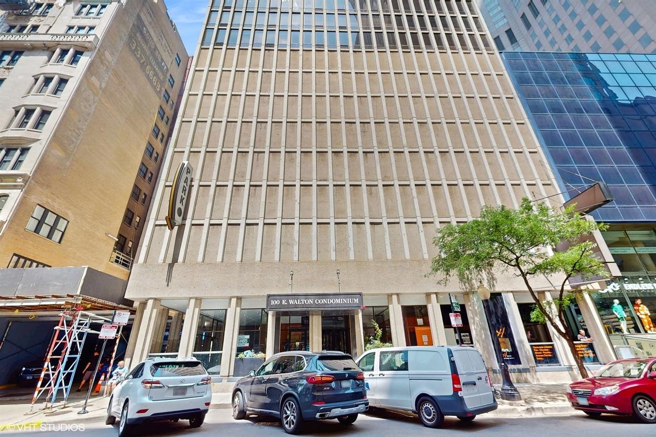 100 E Walton St. #14D, Chicago, IL 60611