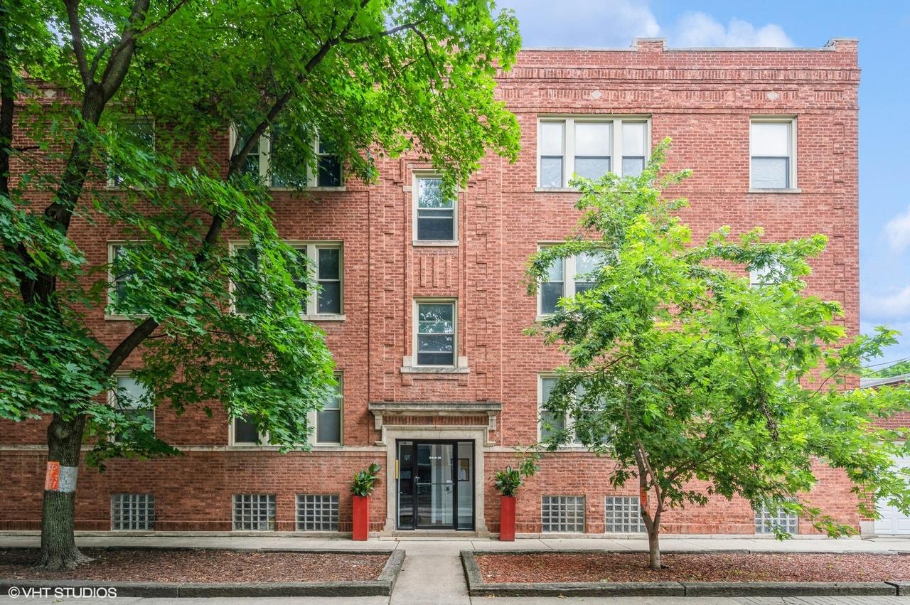 2316 W Byron St. #2, Chicago, IL 60618