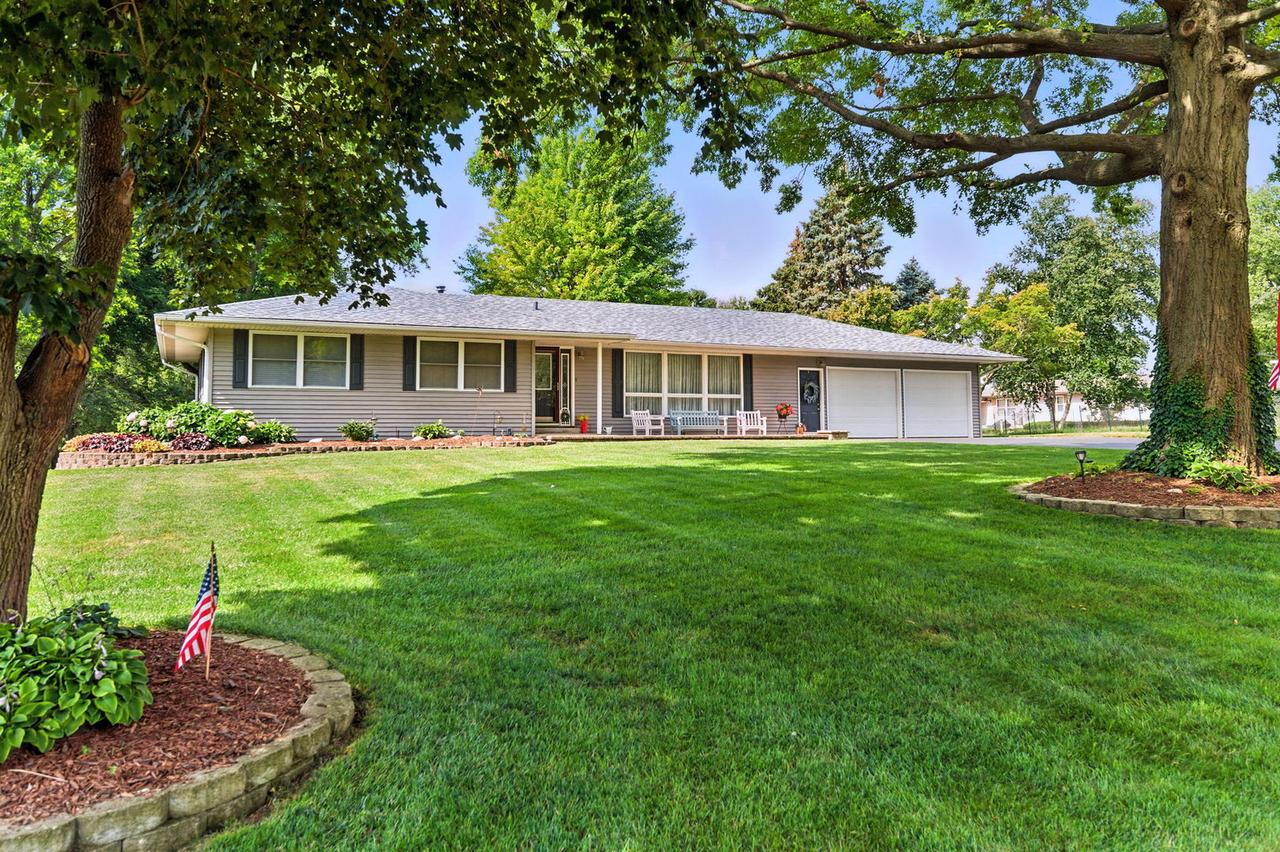 14692 Hiawatha Ln., Somonauk, IL 60552