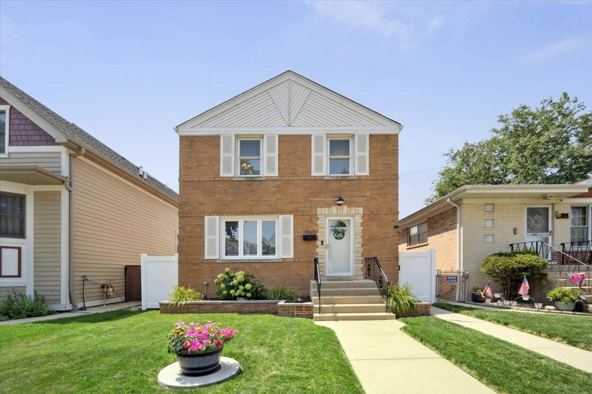 3826 N Page Ave., Chicago, IL 60634