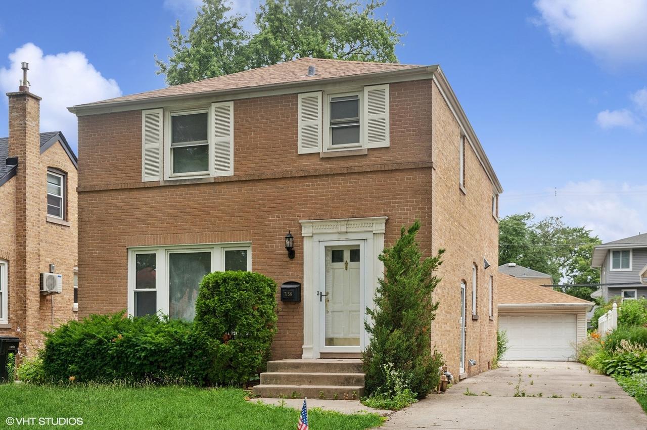 7158 N Mcalpin Ave., Chicago, IL 60646