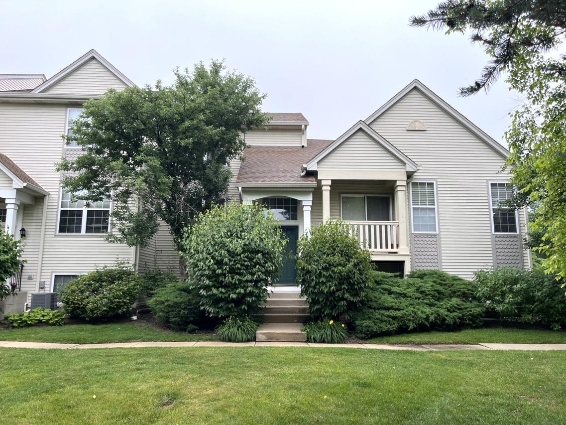 1542 Shelby Ct., Gurnee, IL 60031
