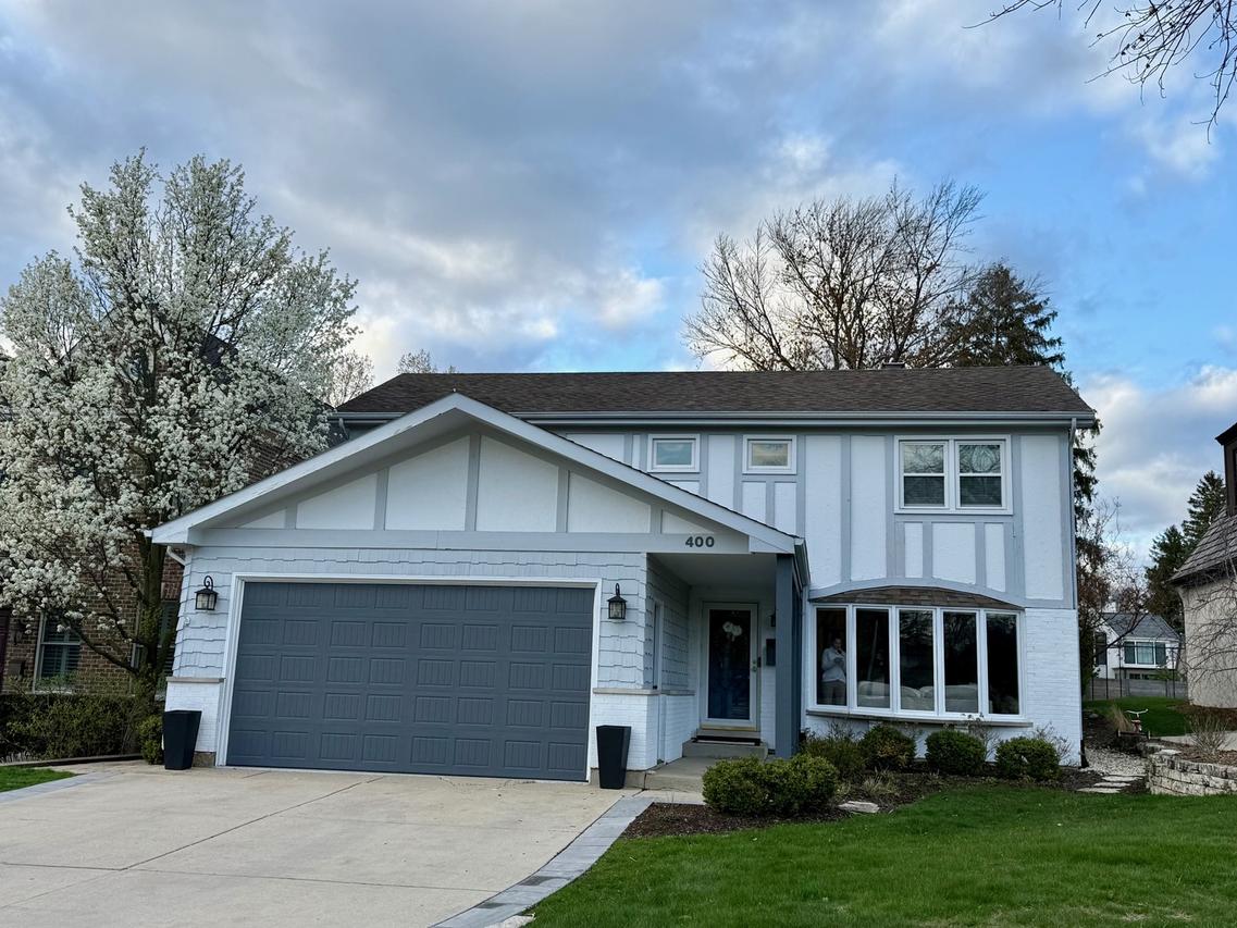 400 Hudson Ave., Clarendon Hills, IL 60514