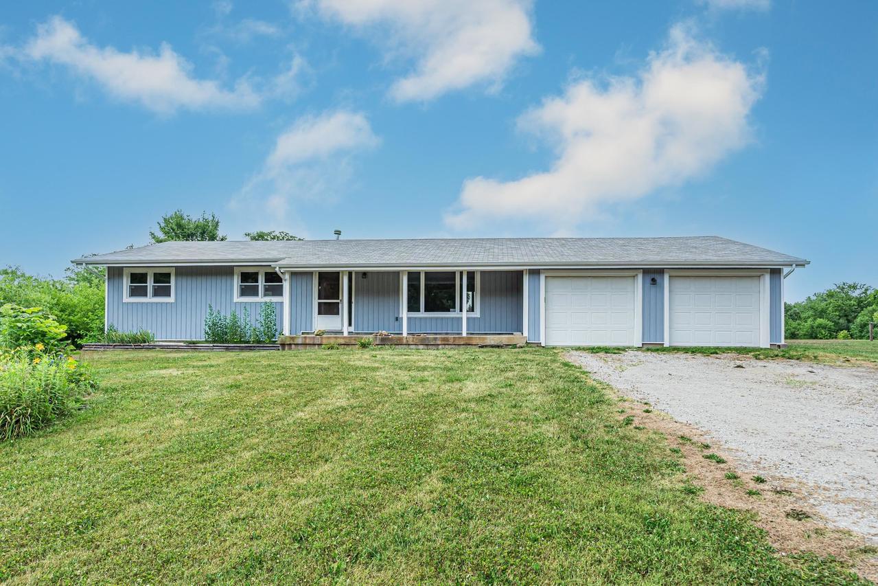 5724 W Pauling Rd., Monee, IL 60449