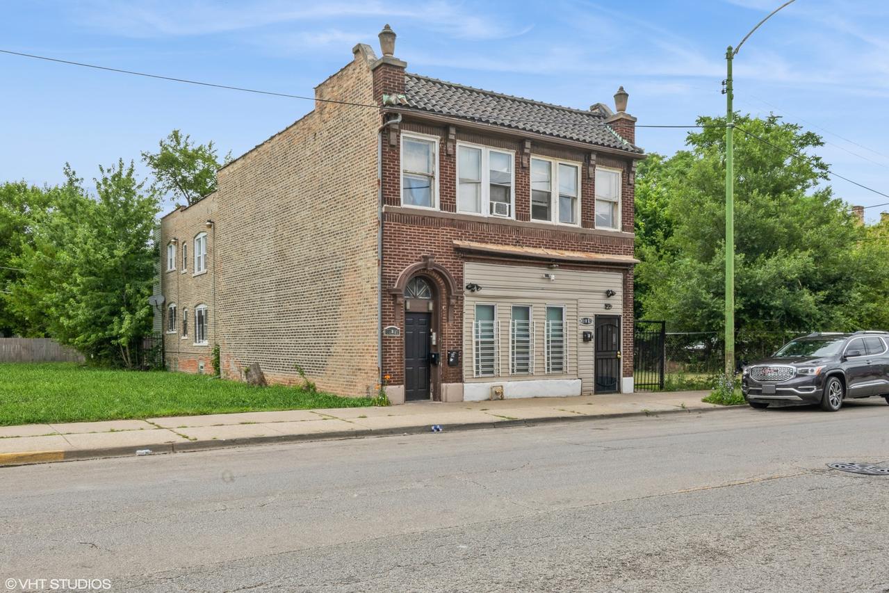 32 E 119th St., Chicago, IL 60628