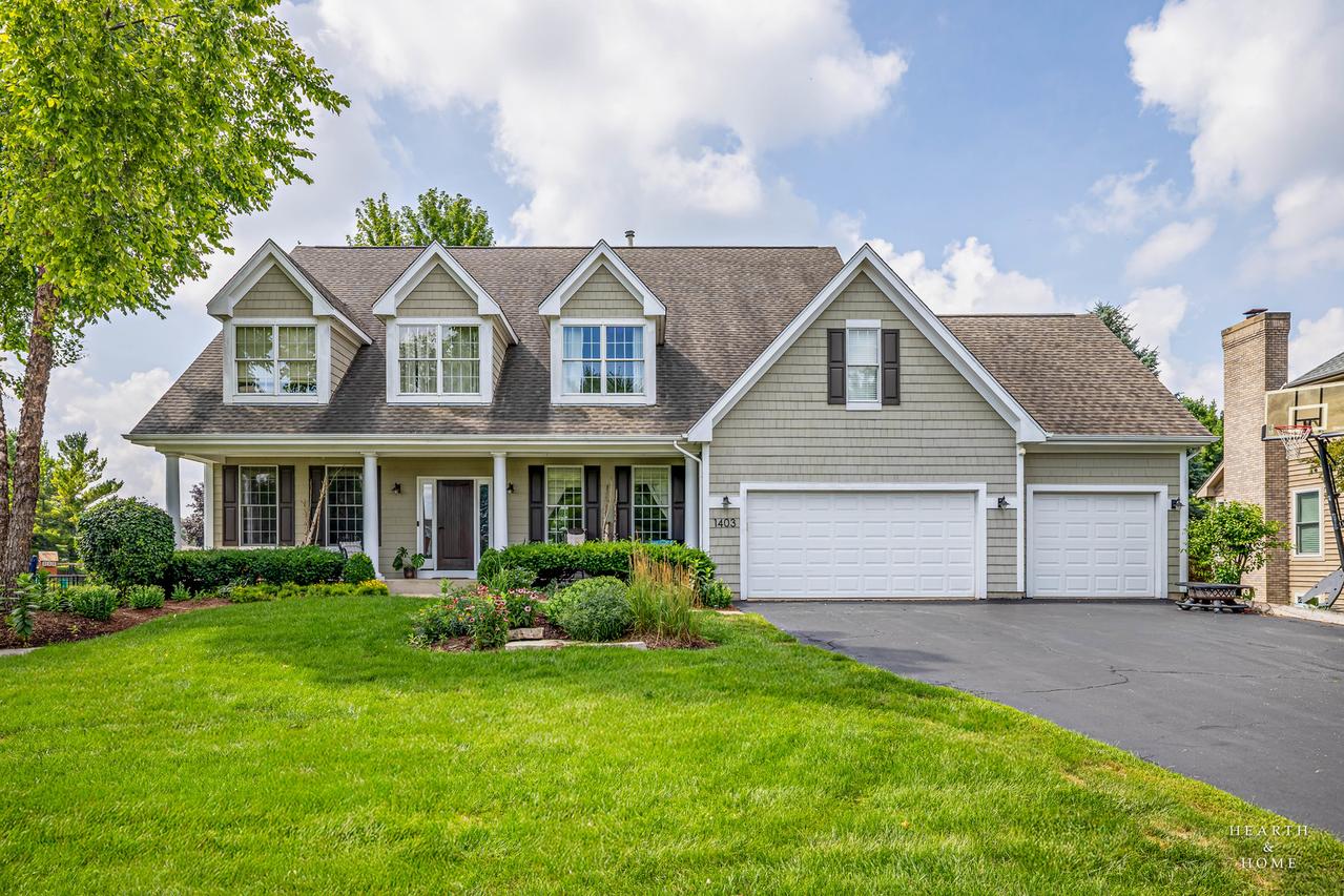 1403 Stag Tr., Cary, IL 60013