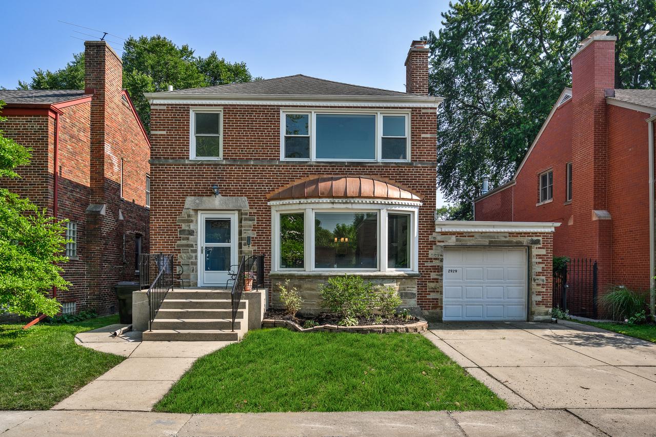 2929 W Gregory St., Chicago, IL 60625