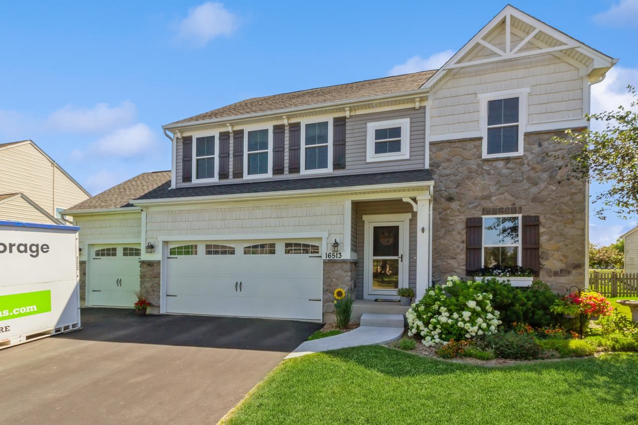 16513 Lewood Dr., Plainfield, IL 60586