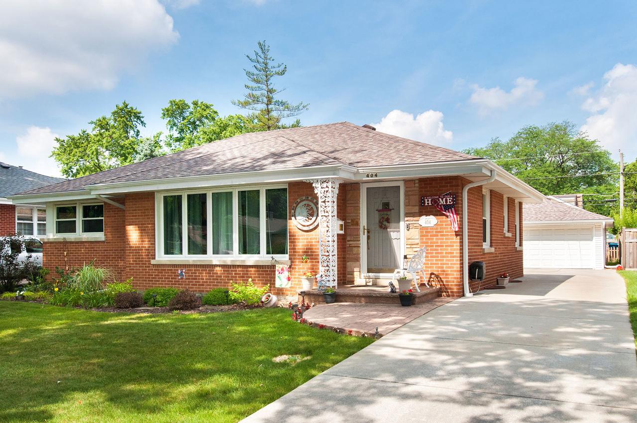 404 N Elmhurst Ave., Mount Prospect, IL 60056