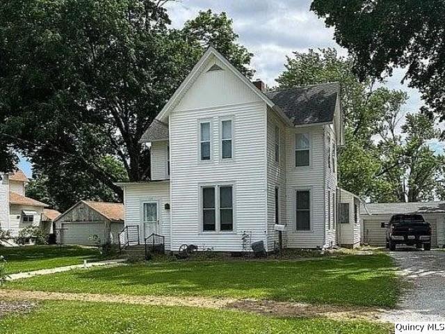 103 W 1st Ave., Laharp(*), IL 61450