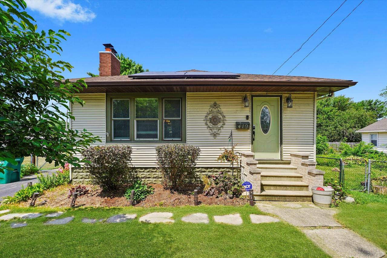 419 White Ave., Joliet, IL 60433