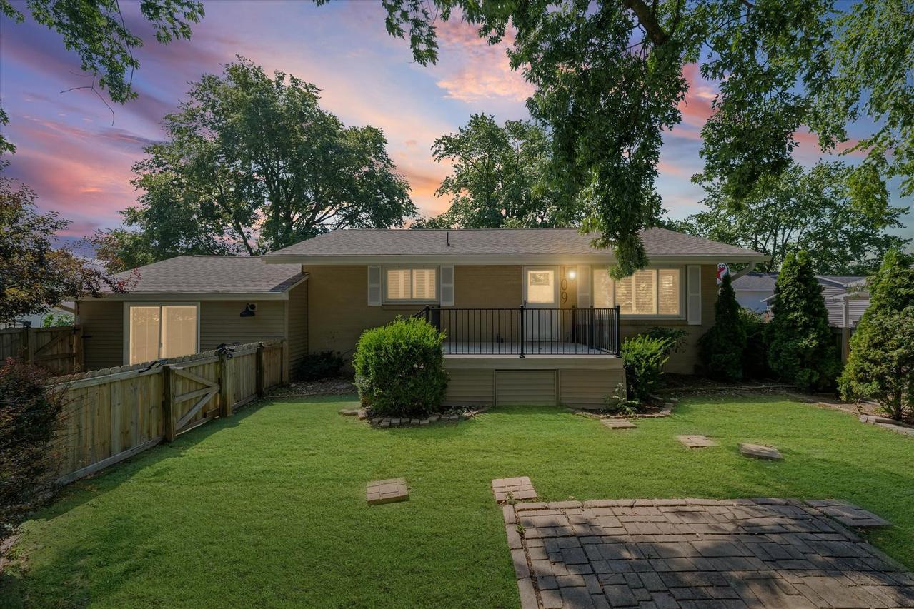 109 W Fillmore St., Philo, IL 61864