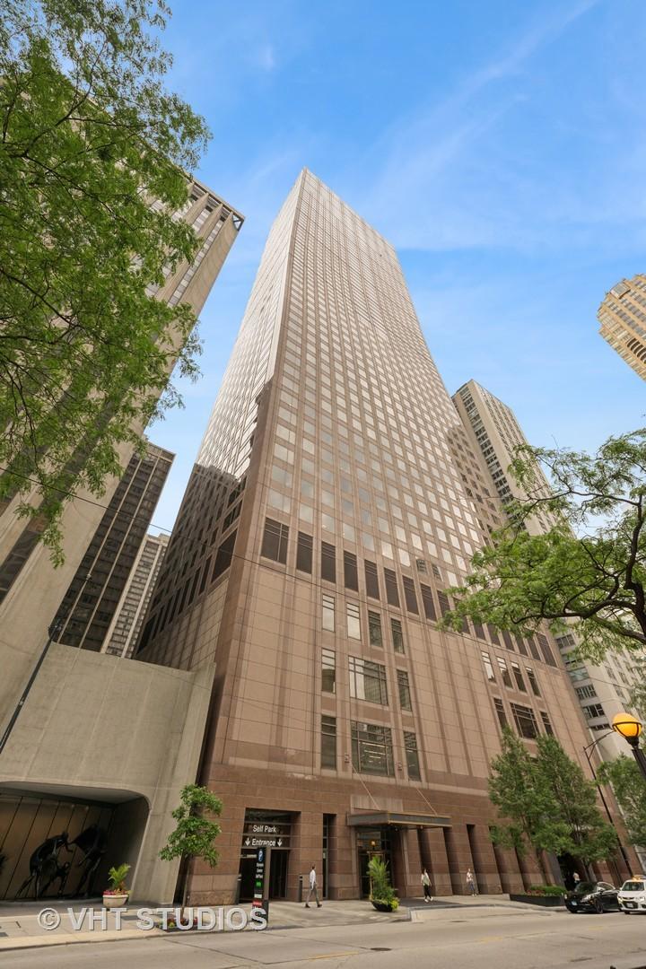 161 E Chicago Ave. #40G, Chicago, IL 60611