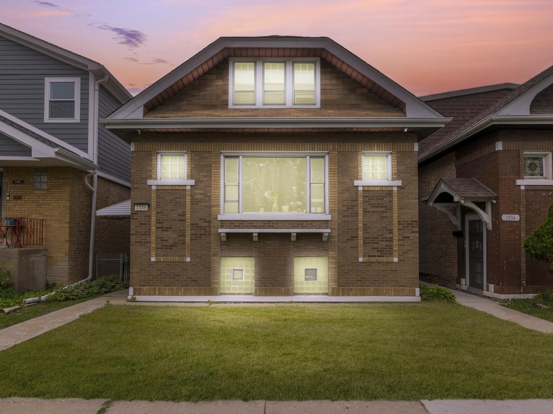 1336 Cuyler Ave., Berwyn, IL 60402