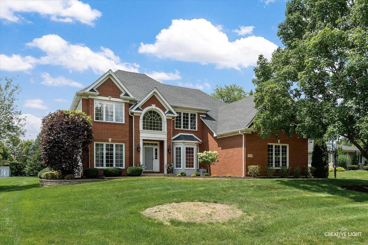 868 Braintree Ln., Bartlett, IL 60103