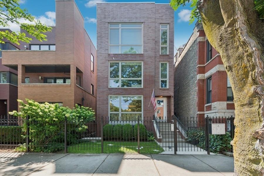 1534 N Wood St. #1, Chicago, IL 60622
