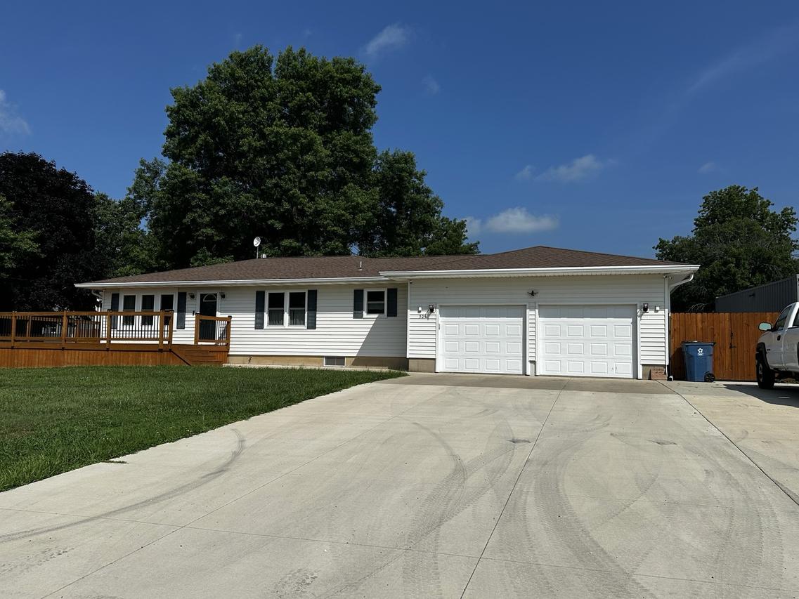 301 Washington Ave., Arlington, IL 61312